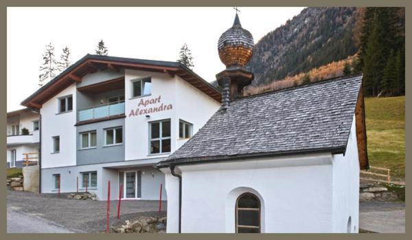 Apart Alexandra Ischgl Exteriör bild